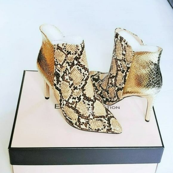NWT BCBG Generation Haffi Snakeskin Embossed Gold Ankle Heel Bootie - Picture 5 of 6